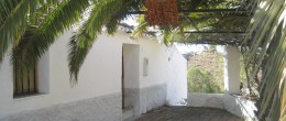 AX441 – Cortijo Gloria, country house to restore in the countryside near Velez-Malaga AX441 – Cortijo Gloria, country house to restore in the countryside near Velez-Malaga