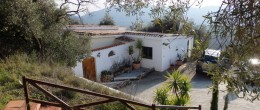AX551 – Casa Escondida, country house near Sedella AX551 – Casa Escondida, country house near Sedella