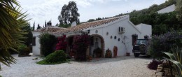 AX570 – Casa Los Arcos, country house in Alcaucin AX570 – Casa Los Arcos, country house in Alcaucin