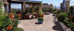AX587 – Large village house with garden, Periana