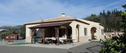 AX615 – Casa Mariola, large country house with outbuilding, Riogordo AX615 – Casa Mariola, large country house with outbuilding, Riogordo