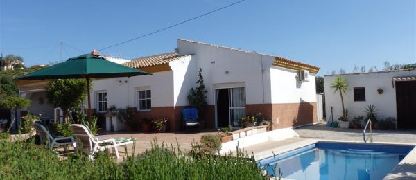 AX668 – Casa Valentina – country house overlooking Lake Viñuela AX668 – Casa Valentina – country house overlooking Lake Viñuela