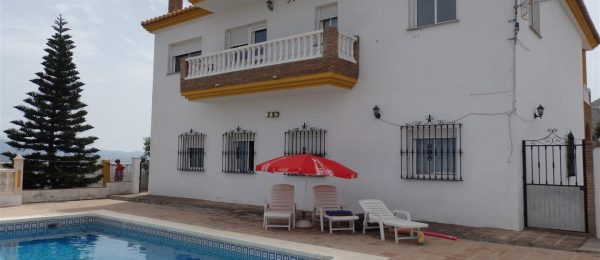 AX671 – Casa Los Dos Hermanos, Los Romanes, Viñuela AX671 – Casa Los Dos Hermanos, Los Romanes, Viñuela