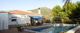 AX737 – Casa Linda, spacious country house, Alcaucin AX737 – Casa Linda, spacious country house, Alcaucin