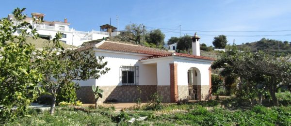AX855 – Casa del Abuelo, country house, Viñuela AX855 – Casa del Abuelo, country house, Viñuela