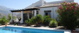 AX908 – Casa Luisa, country house between Canillas de Aceituno and Velez-Malaga AX908 – Casa Luisa, country house between Canillas de Aceituno and Velez-Malaga