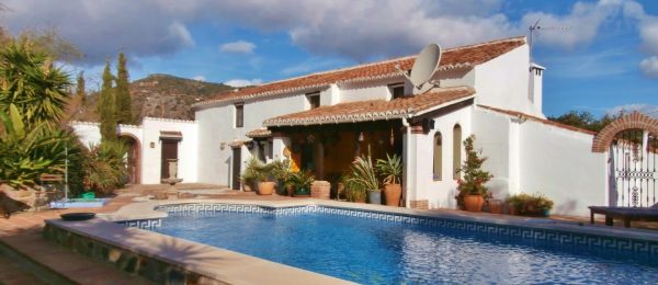 AX940 – La Casa Serena, near Comares AX940 – La Casa Serena, near Comares