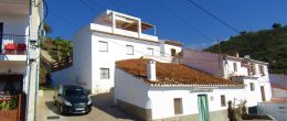 AX968 – Casa Elisabet, modern town house, edge of Viñuela village AX968 – Casa Elisabet, modern town house, edge of Viñuela village