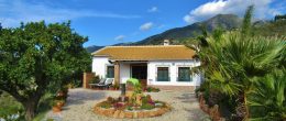 AX978 – Finca Hermosa, country house between Viñuela and Alcaucin AX978 – Finca Hermosa, country house between Viñuela and Alcaucin