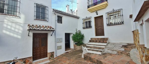 AX1038 – Casa Verdiales – Village house, Comares