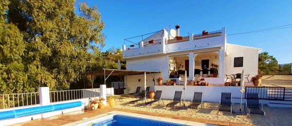 AX1099 – Casa Colina country B&B – Riogordo/Comares AX1099 – Casa Colina country B&B – Riogordo/Comares