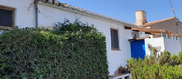 AX1100 – Casa Margarita, small country house, Iznate