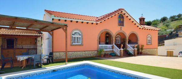 AX1186 – Villa Coberteras, villa with pool, outskirts of Los Romanes village