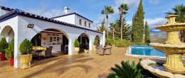AX1201 – Villa La Maroma, luxury country house, Los Romanes