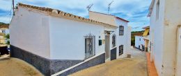 AX1224 – Casa Lomilla, village house on one level, Triana, Vélez-Málaga