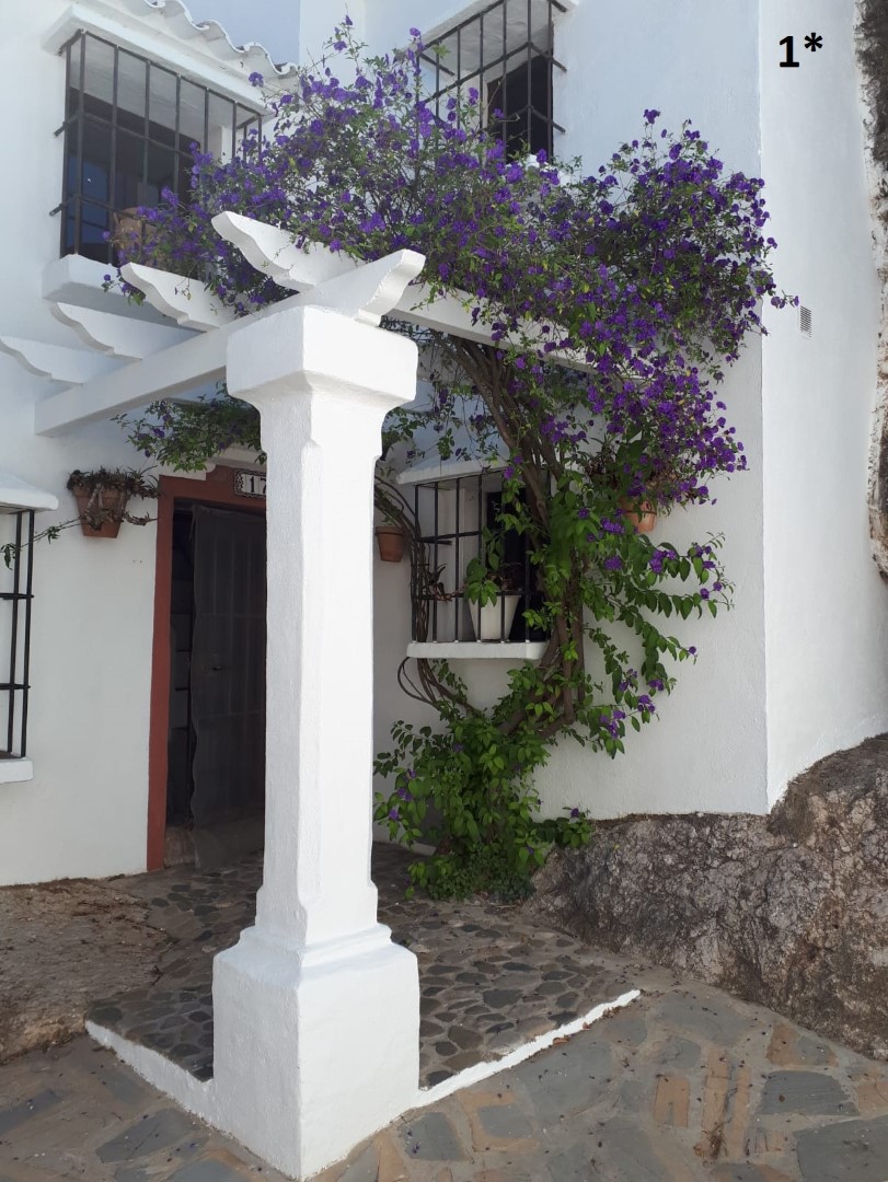 AX1287- Casa de la Roca, small village house in Comares - Unspoilt ...