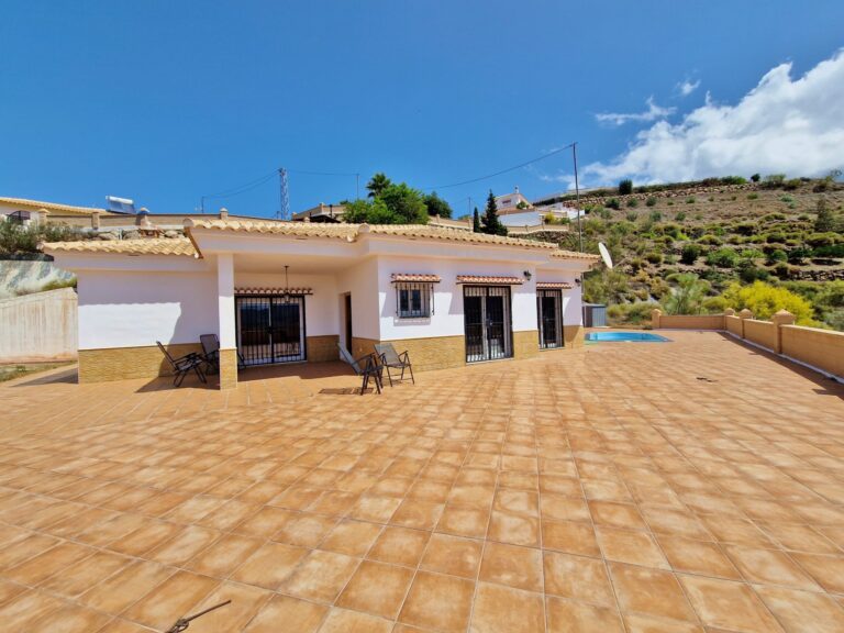 Casa Bravo, country house, Viñuela area