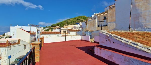 AX1356 – Casa Los Herradores – large village house, Canillas de Aceituno