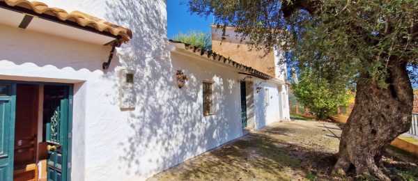 AX1358 – Casa del Olivar, country house, (Cutar), Riogordo area