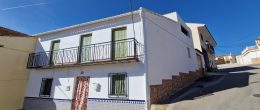 G173 – Casa Correos, village house, Jayena, Granada