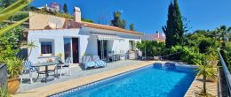 AX1385 – Casa Louie, comfortable 3 bed villa near Viñuela AX1385 – Casa Louie, comfortable 3 bed villa near Viñuela