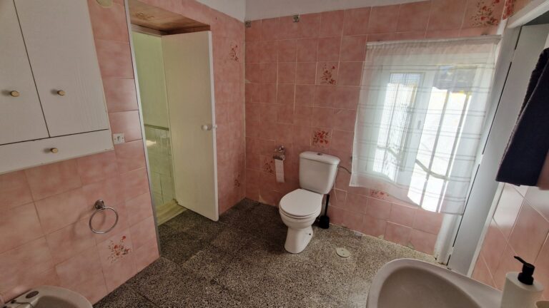 Finca Molina, beautiful country house with large barn, near Comares/Riogordo — photo 15