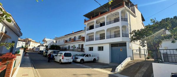 AX1427 – Pristine apartment, Salto del Negro, Benamargosa