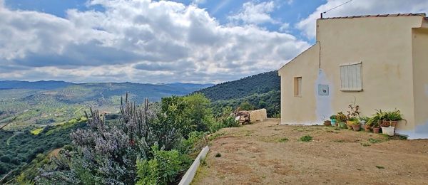 AX1435 – Casita La Cascada, small country house near Colmenar