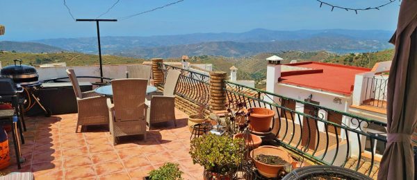 AX1447 – Casa Las Parras, village house, Canillas de Aceituno