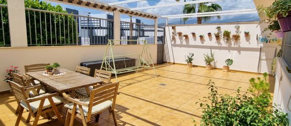 AX1458 – Casa Pepi, apartment in Caleta, ground floor with direct access from street to front garden terrace