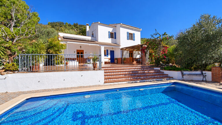 Casa Cielo, country house with pool, Los Ventorros, Comares